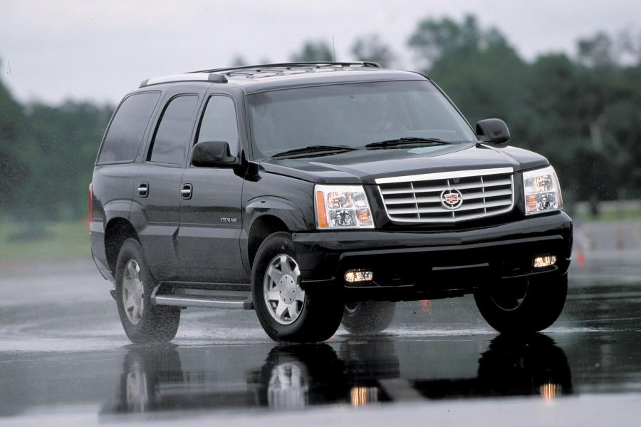  Cadillac Escalade 2002 года  (фото 6 из 47)